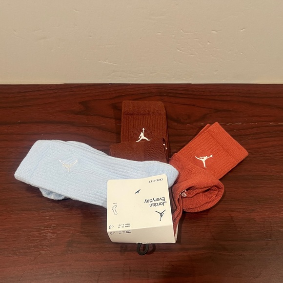 Jordan Everyday, Crew Socks, DX9632 901, 3 Pack - Picture 2 of 8